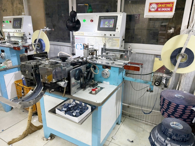 CÔNG TY CỔ PHẦN SẢN XUẤT PHỤ LIỆU KIM LONG
